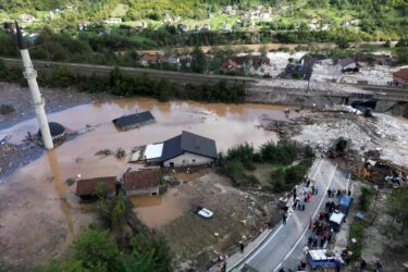 Slika od U potrazi u BiH nisu korišteni psi tragači, nikome nije jasno zašto: Ponudili smo pomoć, ali ne možemo ih dovesti sami!