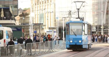 Slika od U Zagrebu u nedjelju maraton. Sve tramvajske linije osim jedne mijenjaju trase